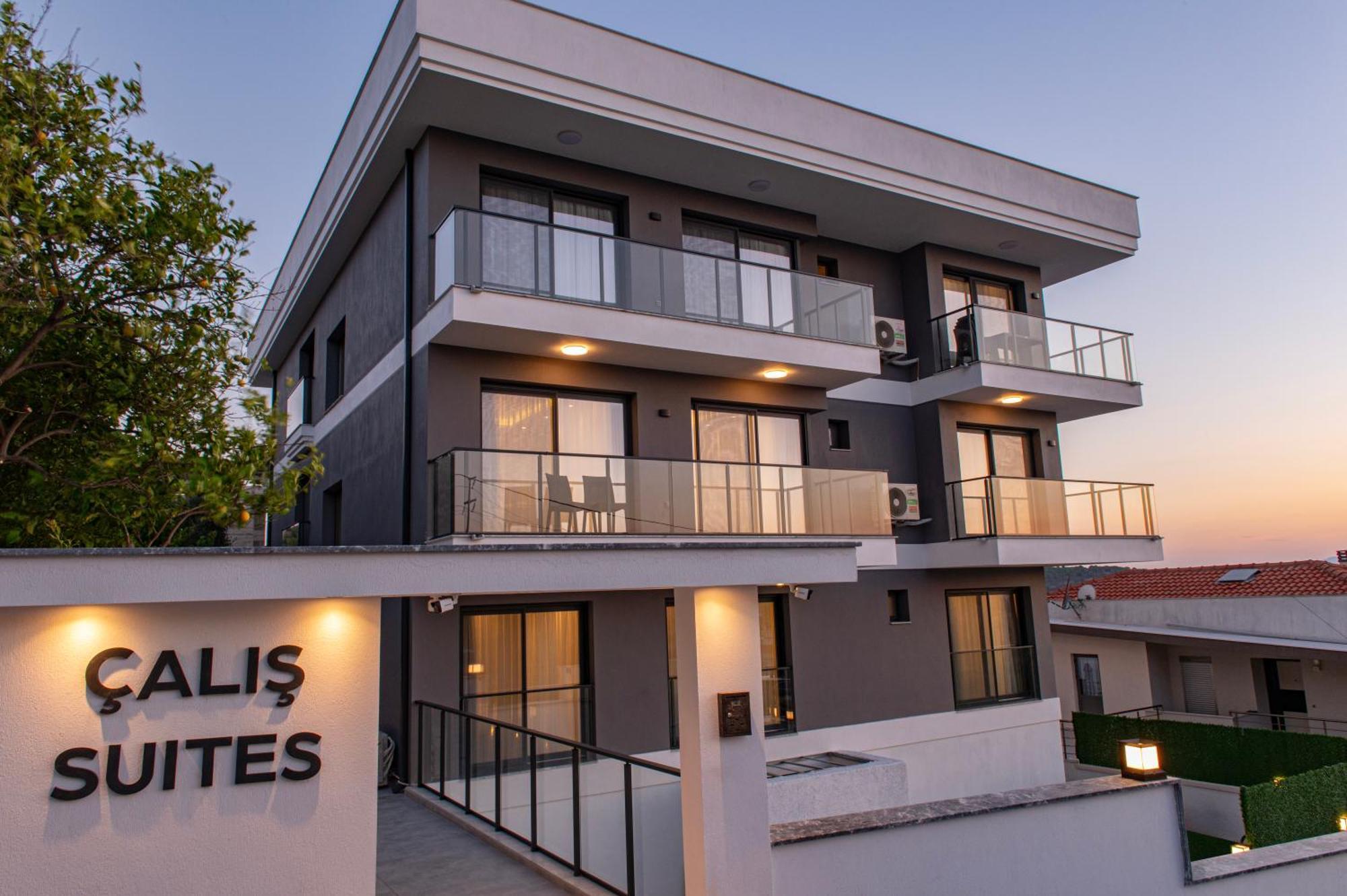 Calis Suites Cesme - Only Family ภายนอก รูปภาพ
